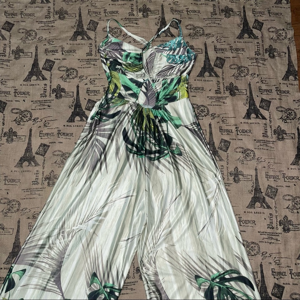 Fashion Nova NWT! Costa Rica Printed Green/Combo Jumsuit Size M - Picture 9 of 15